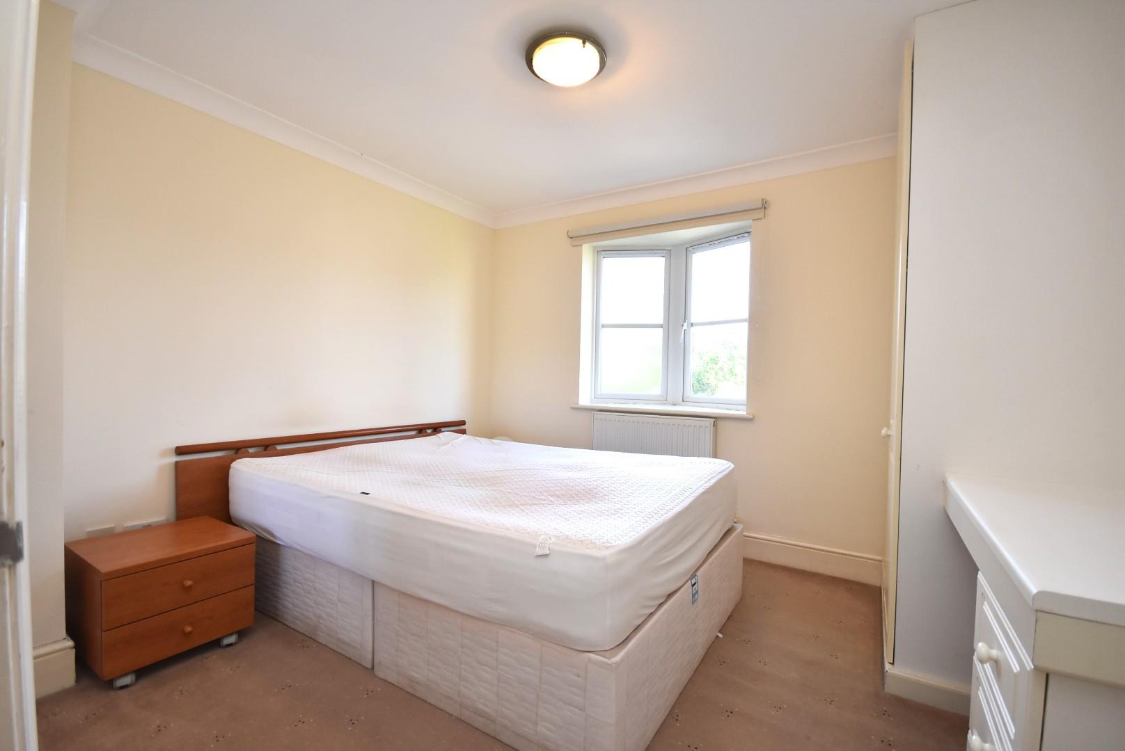 8 St. Canna Close, Cardiff, CF5 1QA